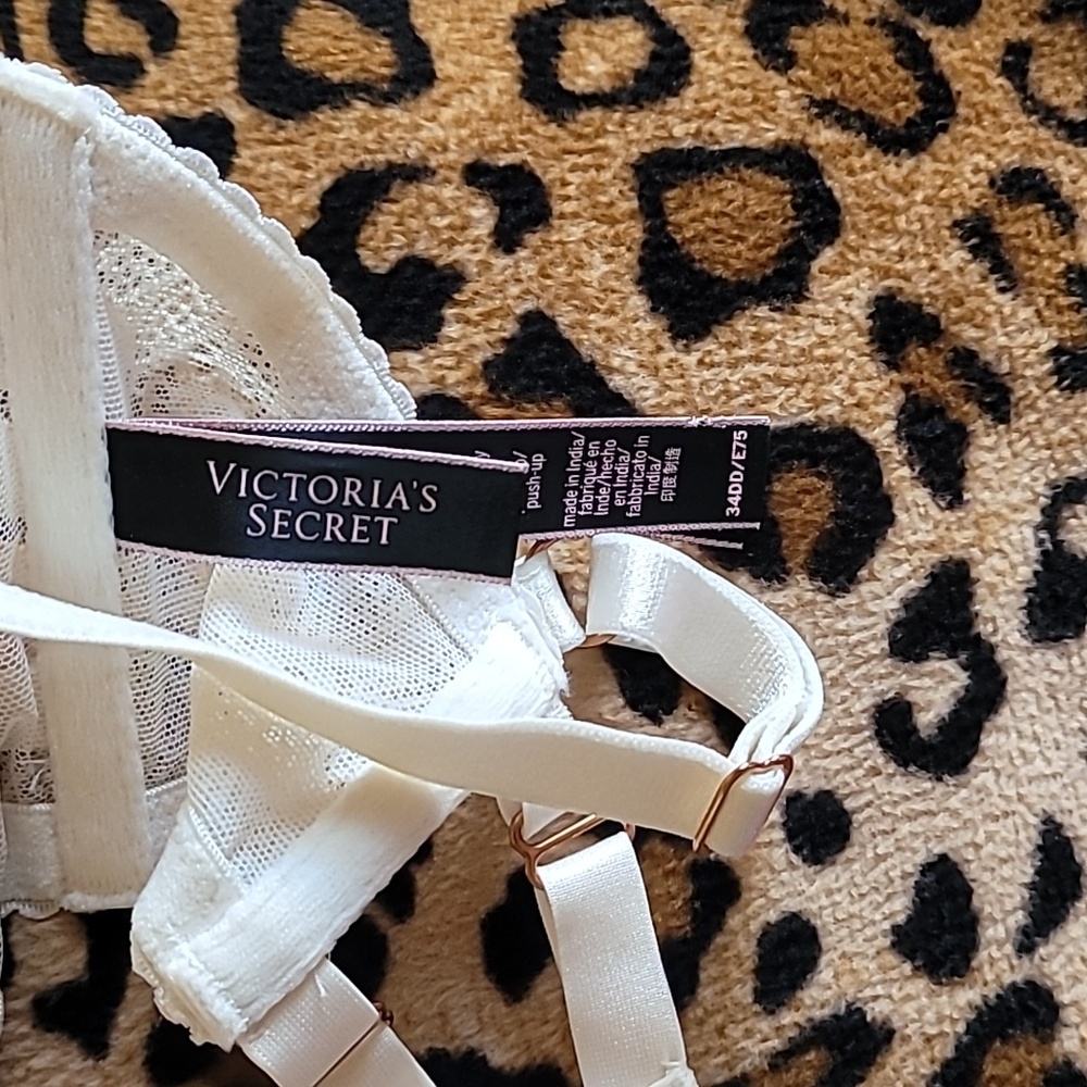 Bra - Picture 6 of 6